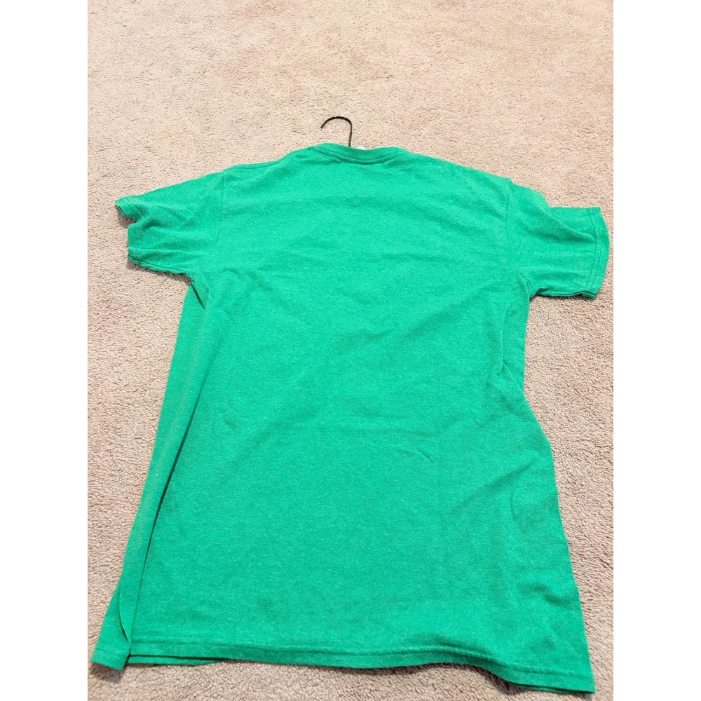 Delta Pro Weight Mens Ireland 01 Graphic T-Shirt Green Short Sleeve Crewneck S - Picture 2 of 3